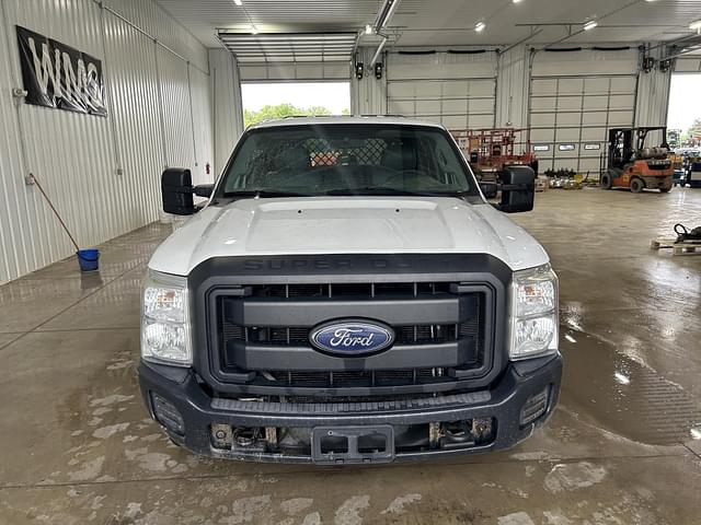 Image of Ford F-250 equipment image 1