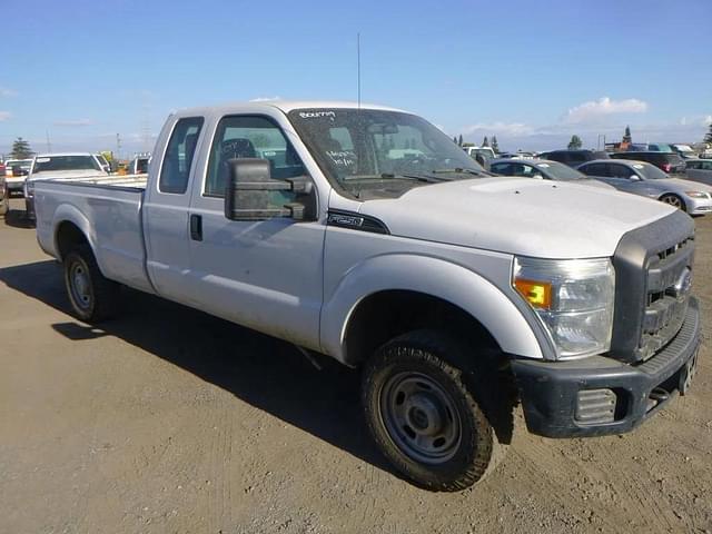 Image of Ford F-250 equipment image 1