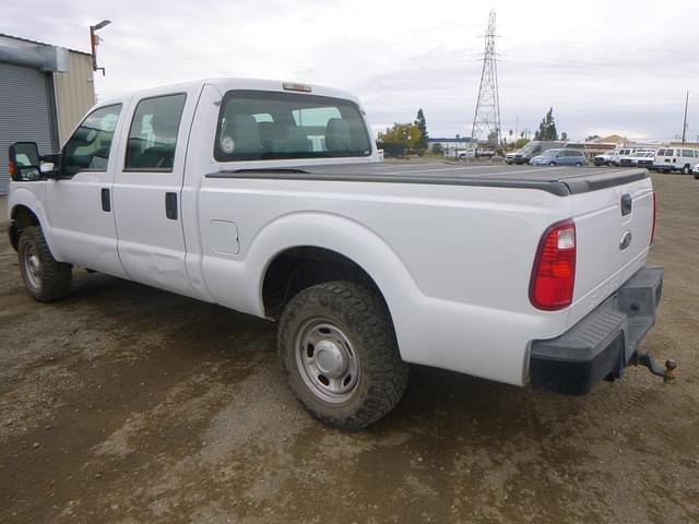 Image of Ford F-250 equipment image 3