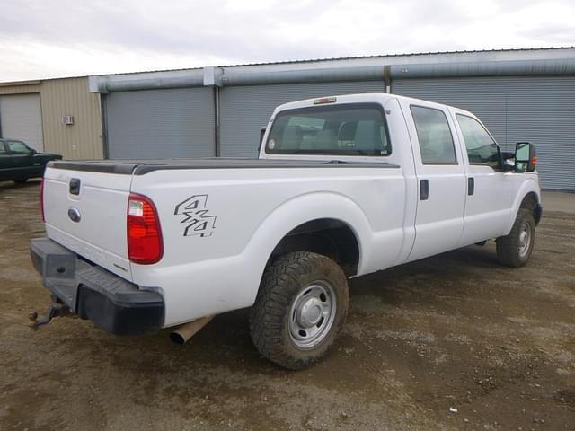 Image of Ford F-250 equipment image 2