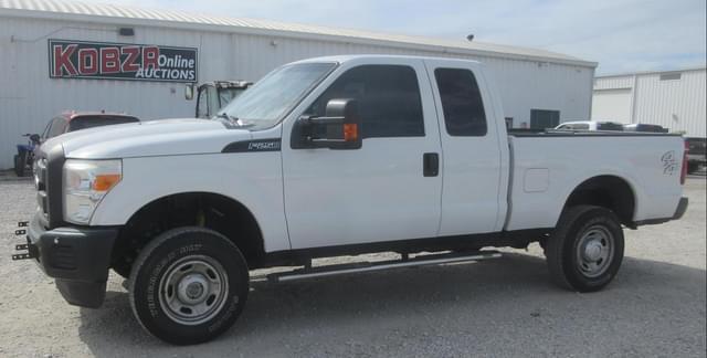 Image of Ford F-250 equipment image 1