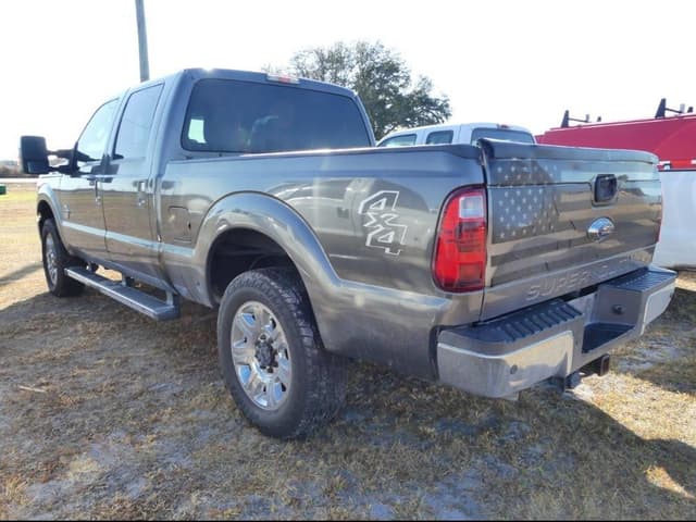 Image of Ford F-250 equipment image 2