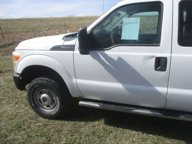 Image of Ford F-250 equipment image 4