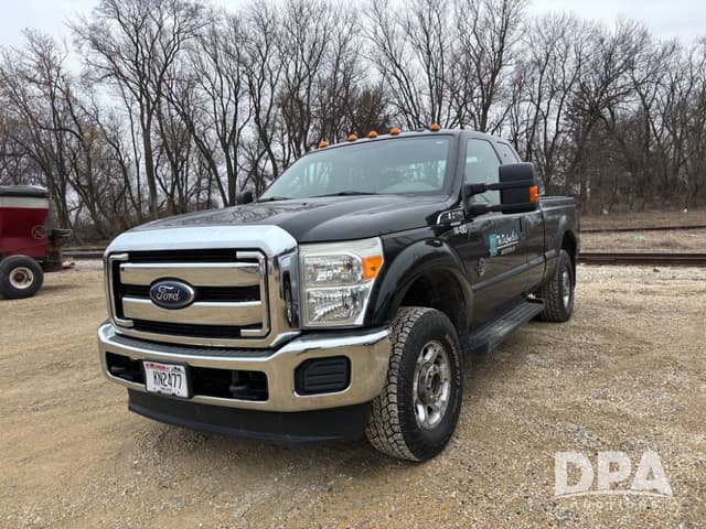 Image of Ford F-250 equipment image 1