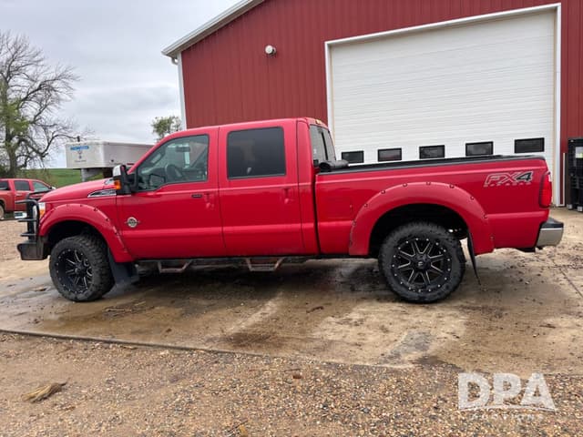 Image of Ford F-250 equipment image 3