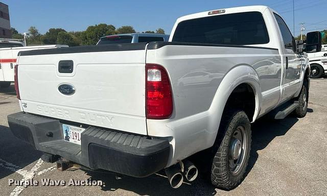 Image of Ford F-250 equipment image 4