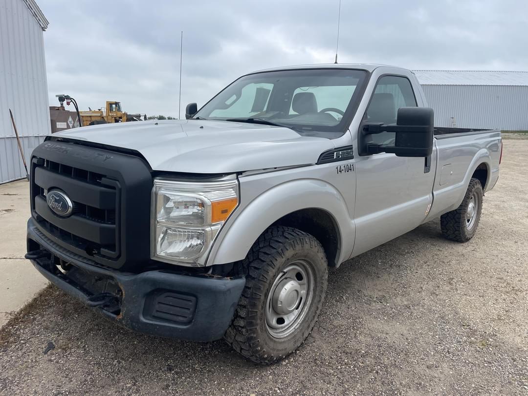 Image of Ford F-250 Primary image