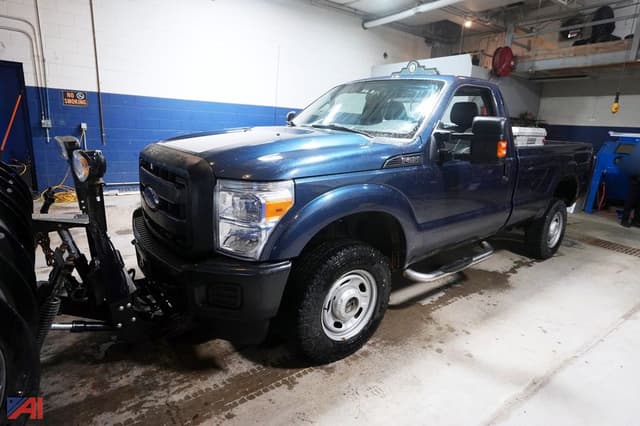 Image of Ford F-250 equipment image 1