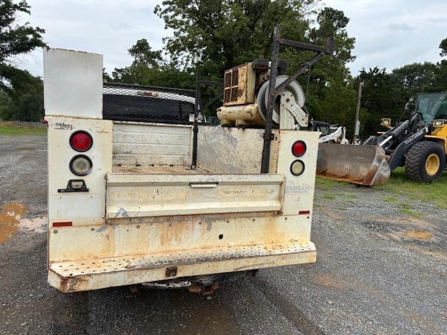 Image of Ford F-250 equipment image 4