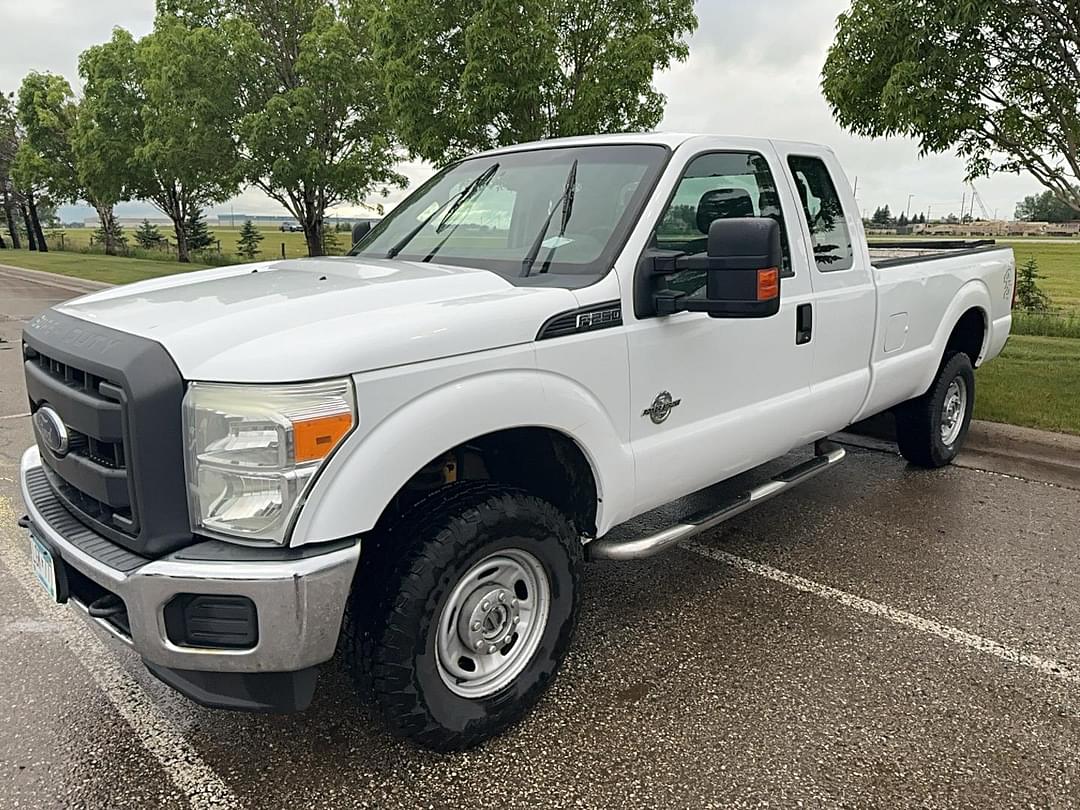 Image of Ford F-250 Primary image