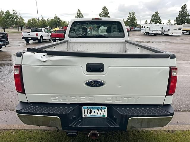 Image of Ford F-250 equipment image 4