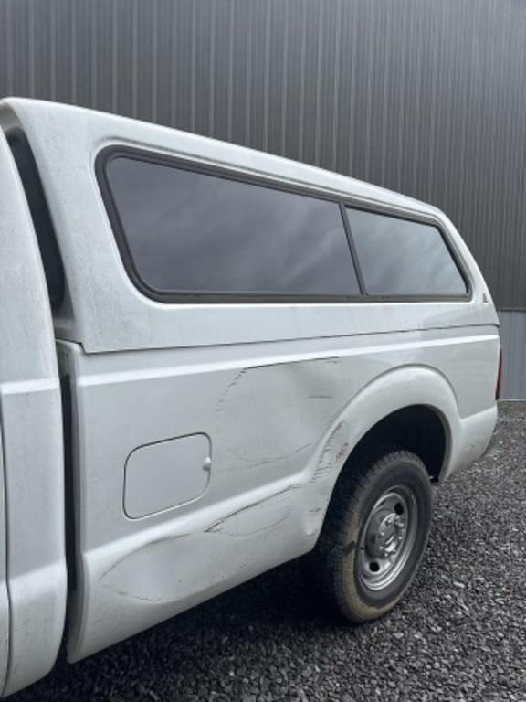 Image of Ford F-250 equipment image 4