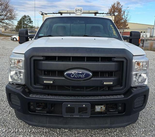 Image of Ford F-250 equipment image 1