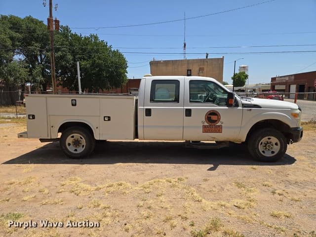 Image of Ford F-250 equipment image 3