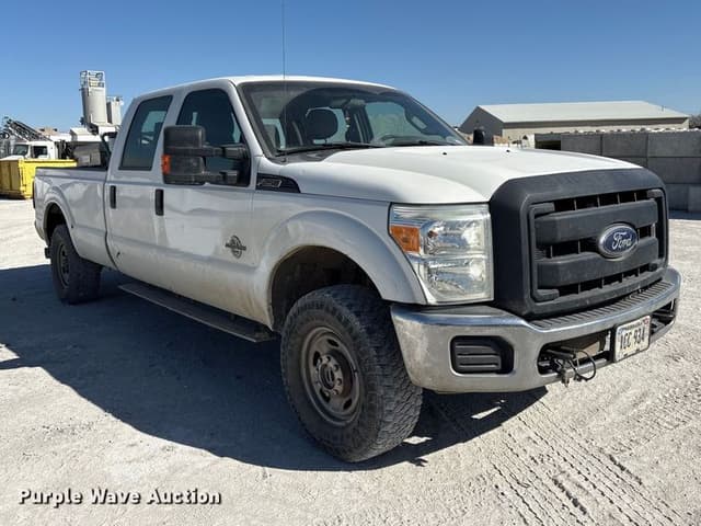 Image of Ford F-250 equipment image 2