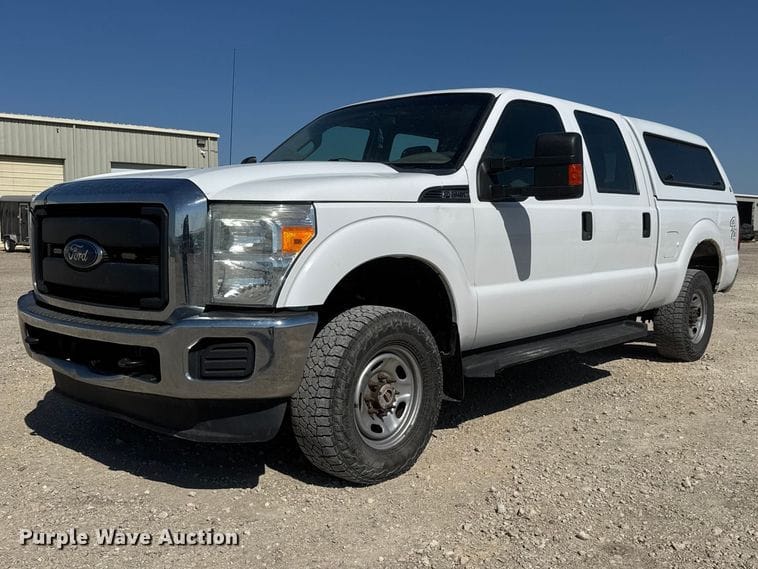 2015 Ford F-250 Equipment Image0