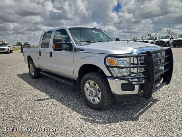 Image of Ford F-250 equipment image 2