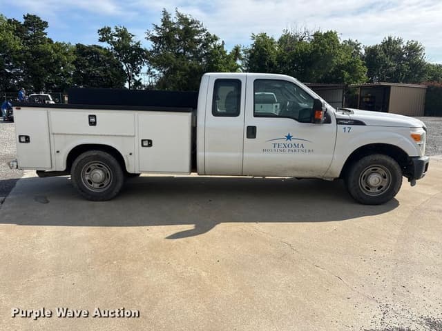 Image of Ford F-250 equipment image 3