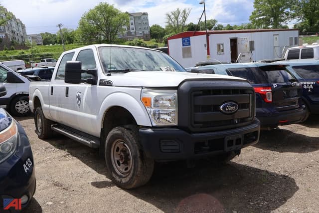 Image of Ford F-250 equipment image 1