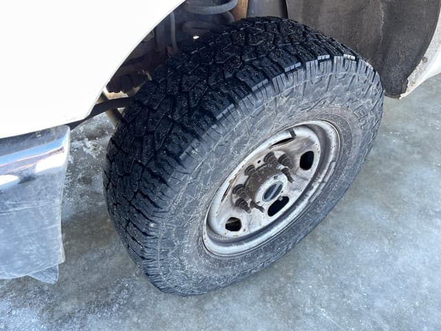 Image of Ford F-250 equipment image 4