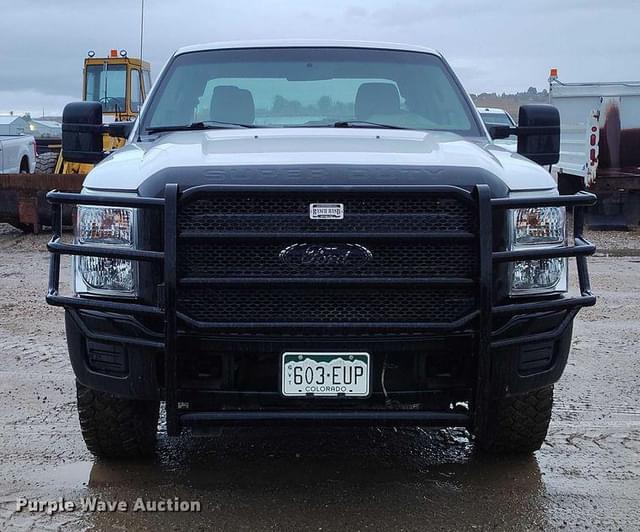 Image of Ford F-250 equipment image 1