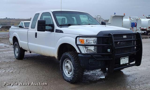 Image of Ford F-250 equipment image 2