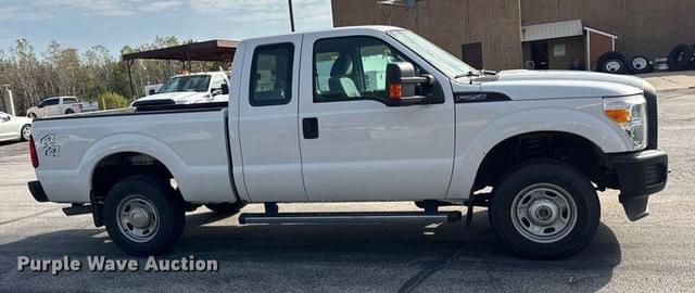 Image of Ford F-250 equipment image 3