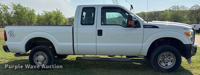 Image of Ford F-250 equipment image 3