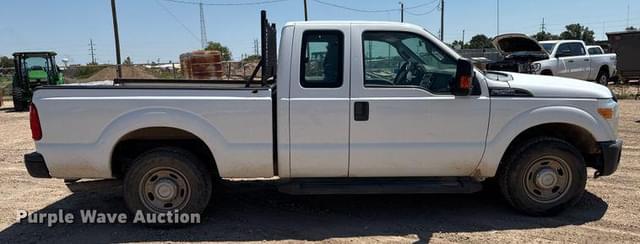 Image of Ford F-250 equipment image 3