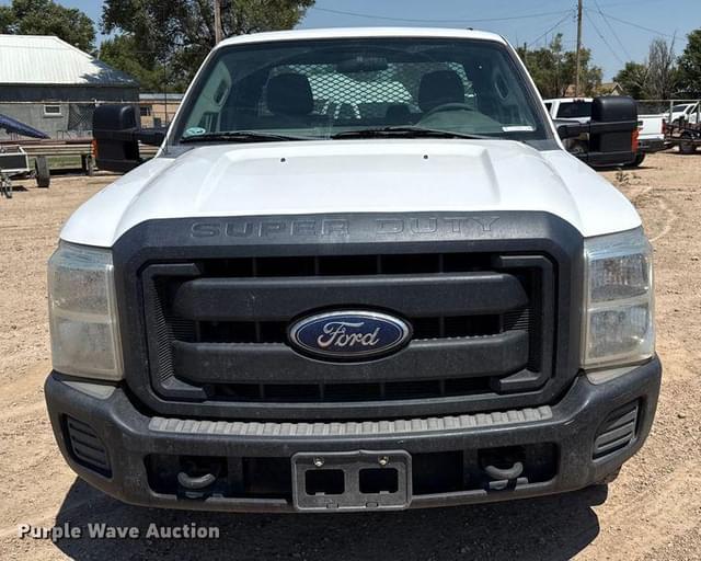 Image of Ford F-250 equipment image 1