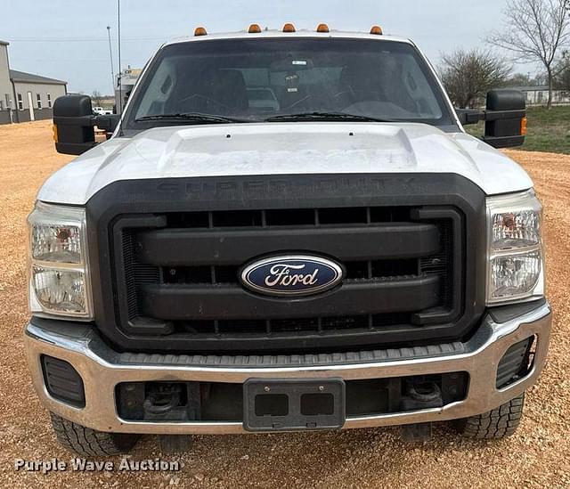 Image of Ford F-250 equipment image 1