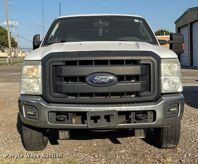 Image of Ford F-250 equipment image 1