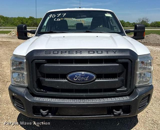 Image of Ford F-250 equipment image 1