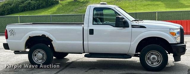 Image of Ford F-250 equipment image 3