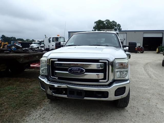 Image of Ford F-250 equipment image 1