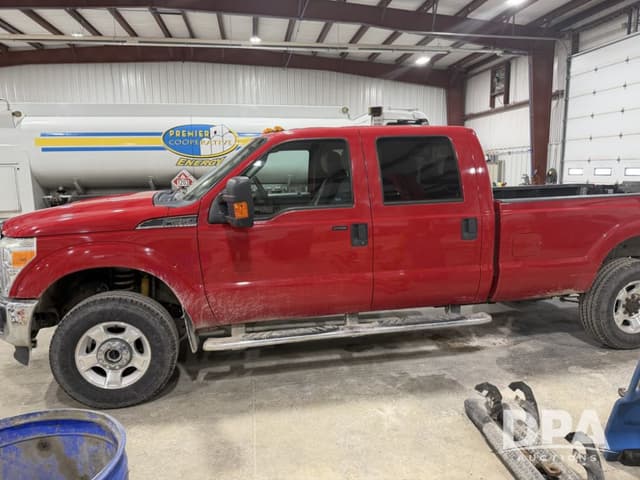 Image of Ford F-250 equipment image 2