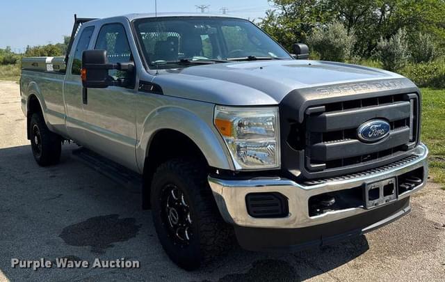 Image of Ford F-250 equipment image 2