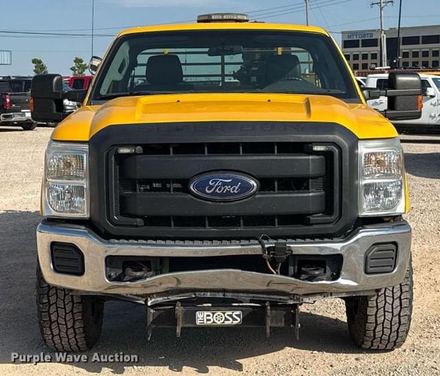 Image of Ford F-250 equipment image 1