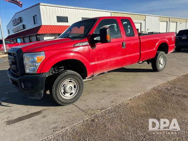 Image of Ford F-250 equipment image 2