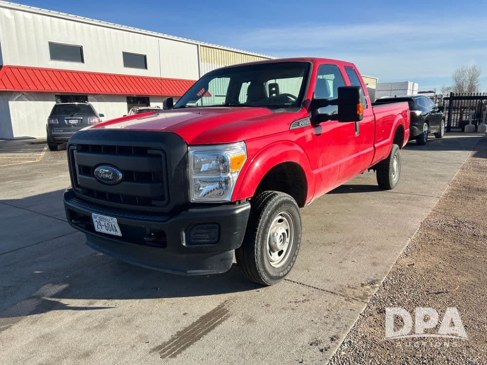 Image of Ford F-250 Primary image