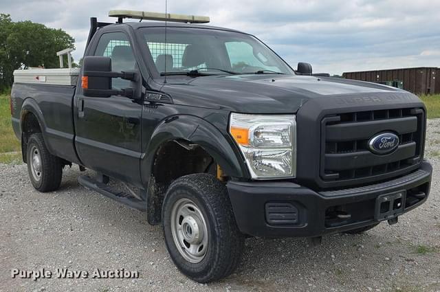 Image of Ford F-250 equipment image 2