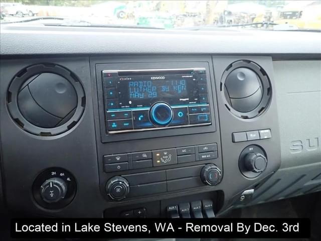 Image of Ford F-350 equipment image 2