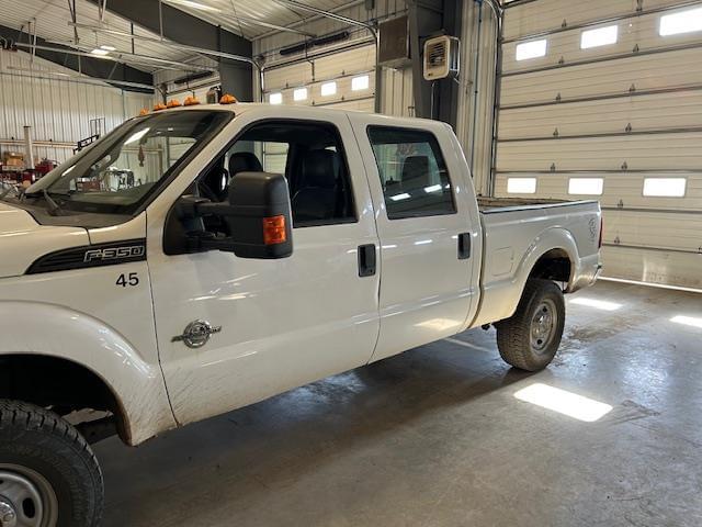 Image of Ford F-350 Primary image