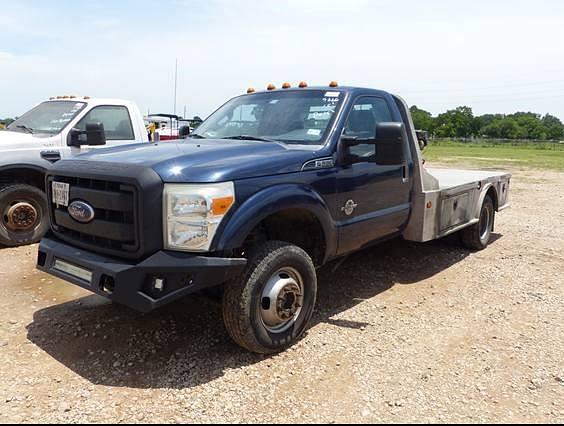 Image of Ford F-350 equipment image 1