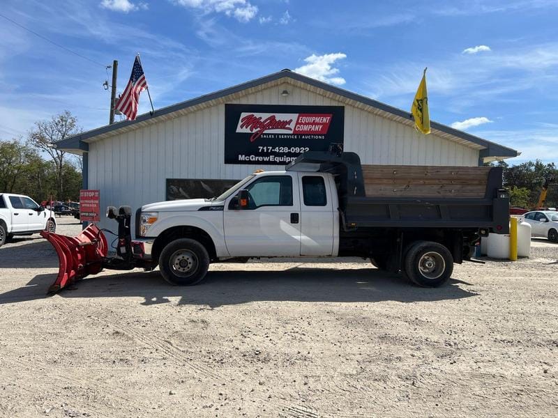 2015 Ford F-350 Equipment Image0