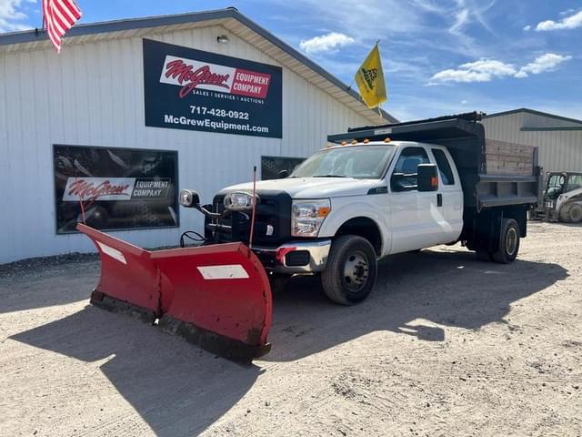 Image of Ford F-350 equipment image 2