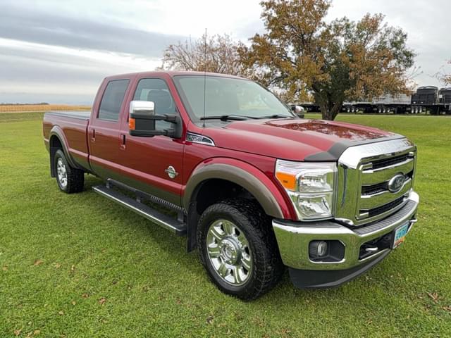 Image of Ford F-350 equipment image 2