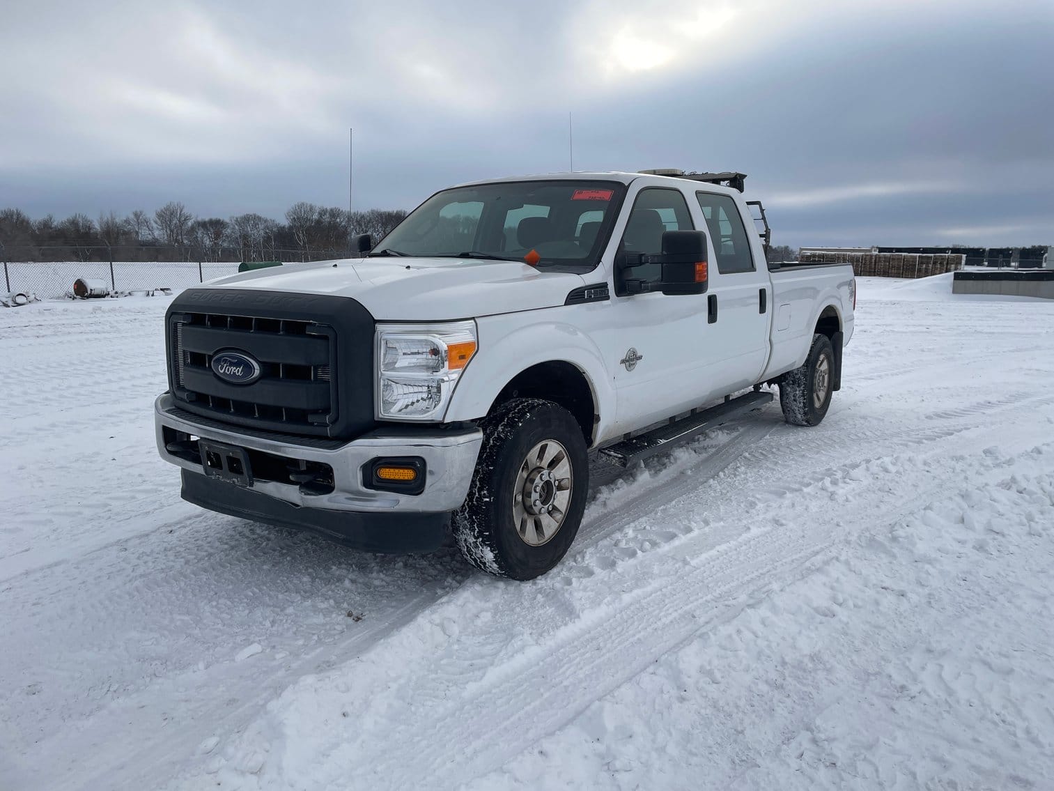 2015 Ford F-350 Equipment Image0