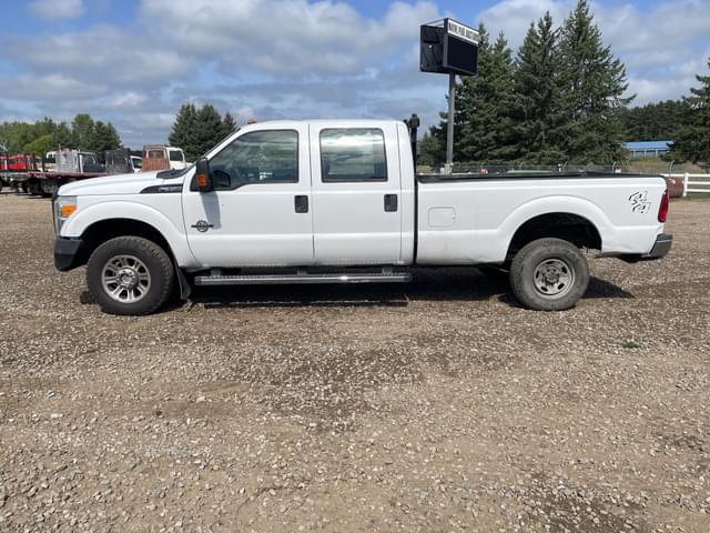 Image of Ford F-350 equipment image 1