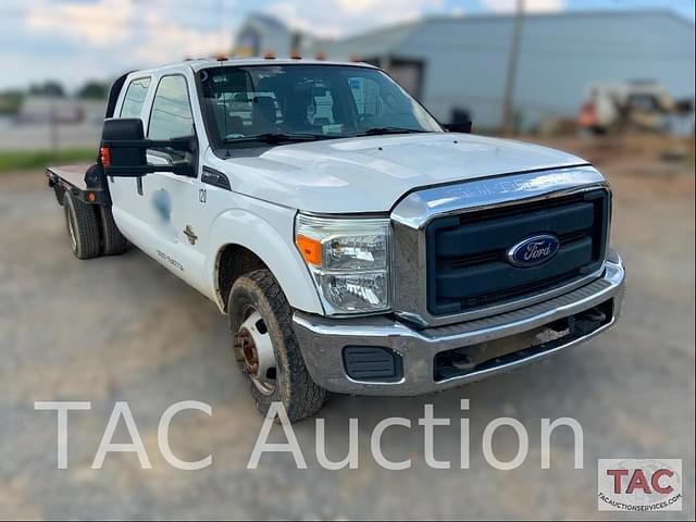 Image of Ford F-350 equipment image 2